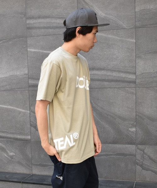 DOUBLE STEAL（ダブルスティール）の「dipBasic logo Tシャツ（Tシャツ/カットソー・メンズ・チャコールグレー/ダークグリーン/グレー/ブラック/ホワイト・X-LARGE/LARGE/MEDIUM/XX-LARGE）」の8枚目の写真