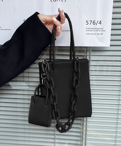 me+em select（ミームセレクト）の「ミニバッグ付き3wayショルダーバッグ（ショルダーバッグ・レディース・アイボリー/コーラルピンク/パープル/ブラック・FREE）」の9枚目の写真