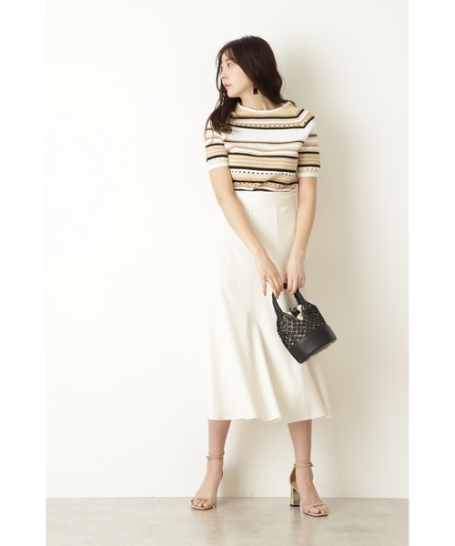 JILL STUART（ジルスチュアート）の「◆【『美人百花』6月号掲載・WEB限定 サイズ：4 展開・セットアップ対応】リリアンスカート（スカート・レディース・ネイビー/パープル/ホワイト・4/0/2）」の4枚目の写真