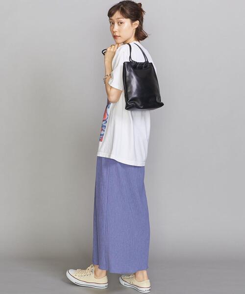 BEAUTY&YOUTH UNITED ARROWS（ビューティーアンドユースユナイテッドアローズ）の「BY レザースクエアギャザーショルダーバッグ ◆（ショルダーバッグ・レディース・ブラック/ナチュラル/ライラック・FREE）」の2枚目の写真