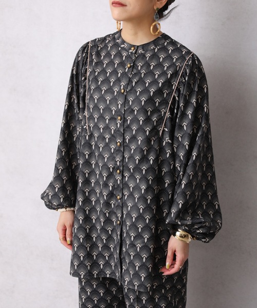 ap retro（アプレトロ）の「肩ギャザー２WAYブラウス【ZOZO限定アイテム】（シャツ/ブラウス・レディース・ブラック/アイボリー/ライトベージュ・FREE）」の22枚目の写真