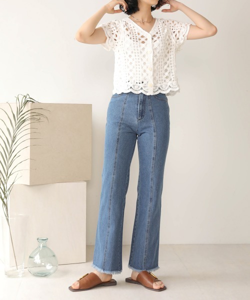 Bab（バブ）の「【WEB限定】裾フリンジフレアデニムパンツ（デニムパンツ・レディース・アイボリー/ライトグレー/ブルー/ライトブルー・S/M）」の5枚目の写真