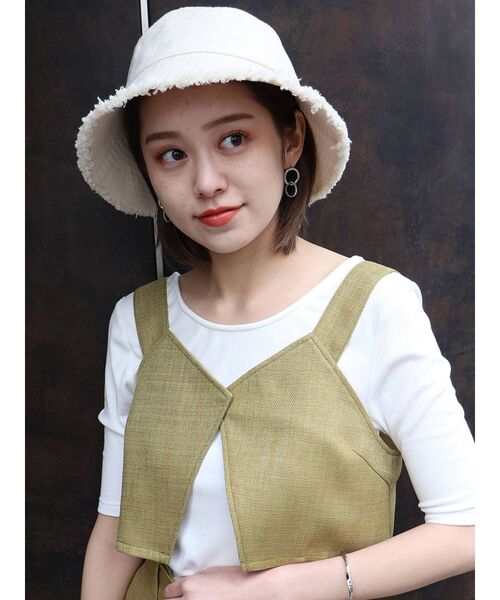 MURUA（ムルーア）の「フリンジバケットハット（ハット・レディース・ブラック/アイボリー・FREE）」の11枚目の写真