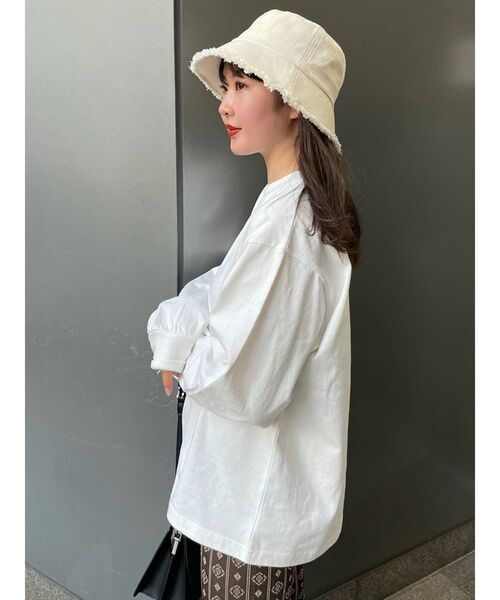 MURUA（ムルーア）の「フリンジバケットハット（ハット・レディース・ブラック/アイボリー・FREE）」の7枚目の写真