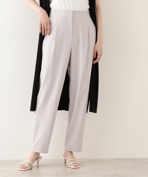 NATURAL BEAUTY BASIC（ナチュラルビューティーベーシック）の「オックスペグパンツ/0171230602（その他パンツ・レディース・グレー/ブラック・X-SMALL/MEDIUM/LARGE/SMALL）」の16枚目の写真