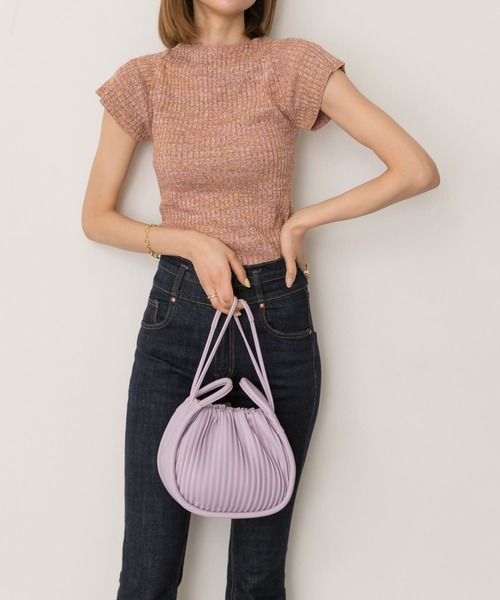 RODE SKO（ロデスコ）の「MARIKKA ラウンドプリーツバッグ（ショルダーバッグ・レディース・ホワイト/ベージュ/パープル系その他・ONE）」の9枚目の写真