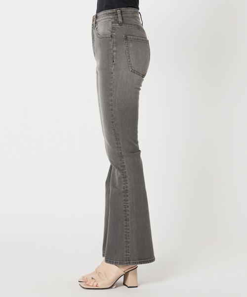 plage（プラージュ）の「【Healthy denim/ヘルシーデニム】SP FLARE デニムパンツ◆（デニムパンツ・レディース・ブルー/ブラック系その他4・24inch/25inch/23inch）」の3枚目の写真