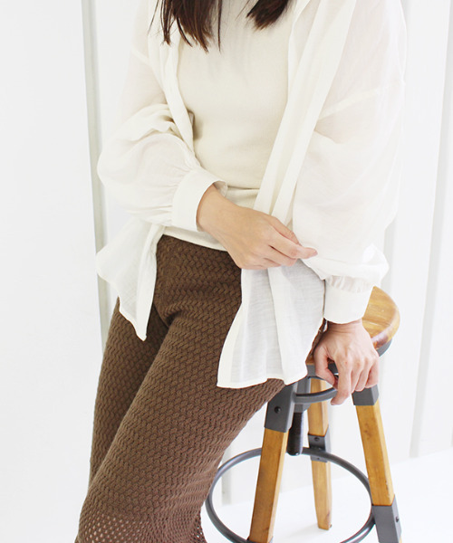 MODE ROBE(モードローブ)の「透かし編みニットワイドパンツ(その他パンツ・レディース・ブラウン/アイボリー・FREE)」の14枚目の写真