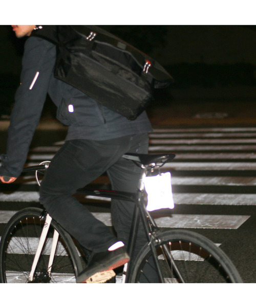 CHROME（クローム）の「［ CHROME / クローム ］SAFETY POCKET SHOULDER BAG / セーフティ ポケット ショルダー バッグ 14L-18L リフレクター パッカブル エコバッグ（エコバッグ/サブバッグ・メンズ・ブラック/グレー/レッド・FREE）」の11枚目の写真