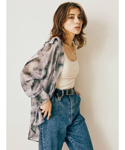 EVRIS（エヴリス）の「original marble シアーシャツ（シャツ/ブラウス・レディース・ブラウン/グレー・FREE）」の2枚目の写真