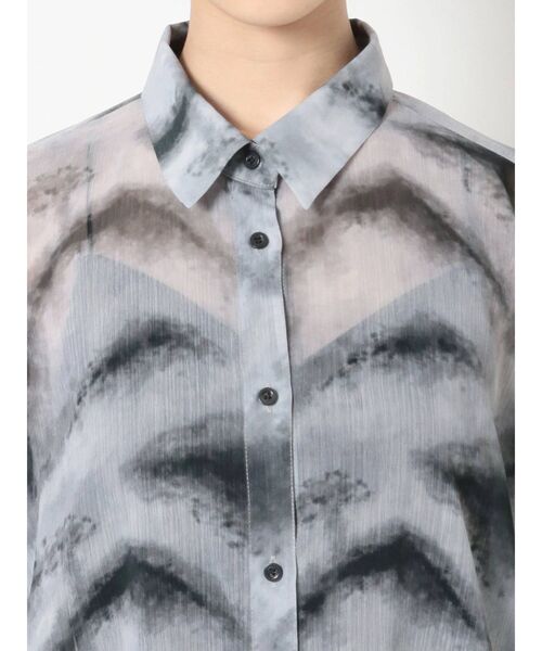 EVRIS（エヴリス）の「original marble シアーシャツ（シャツ/ブラウス・レディース・ブラウン/グレー・FREE）」の13枚目の写真