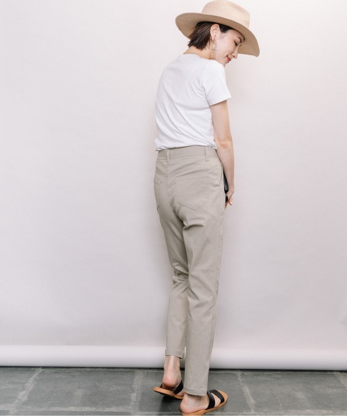 ELVENCE DEUX（エルベンスドゥ）の「イージーZIPスキニ―PT2（その他パンツ・レディース・ブラック/ベージュ/カーキ・SMALL/MEDIUM/LARGE）」の15枚目の写真