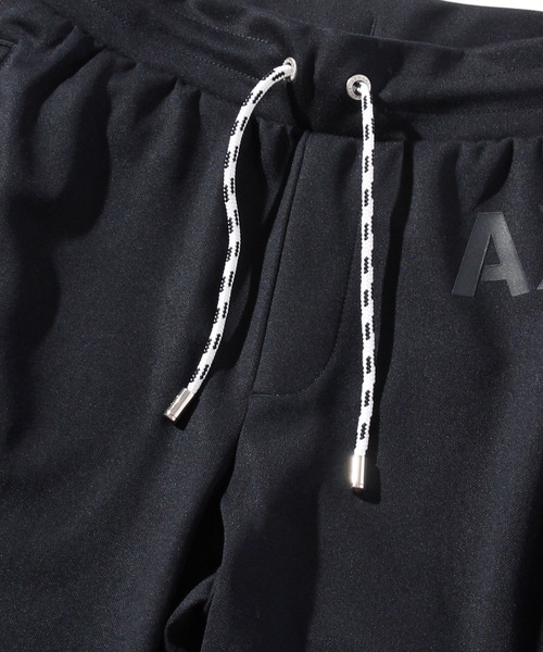 ARMANI EXCHANGE(アルマーニエクスチェンジ)の「A|X ARMANI EXCHANGE(アルマーニ エクスチェンジ) テーパードパンツ(その他パンツ・メンズ・ホワイト×ネイビー/ネイビー×ホワイト・MEDIUM/X-SMALL)」の5枚目の写真