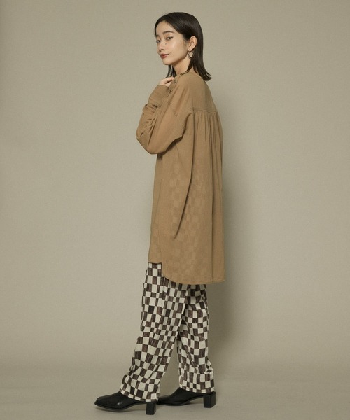 KBF(ケイビーエフ)の「タックスリーブコットンボイルシアーシャツ(シャツ/ブラウス・レディース・オフホワイト/ブラウン系その他/ブラック・ONE)」の13枚目の写真