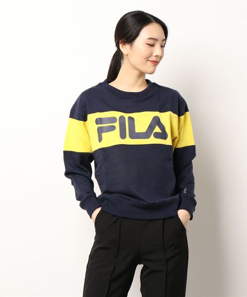 FILA(フィラ)の「FILA/フィラ ロゴプリント 配色切替 ビックシルエット トレーナー スウェット(スウェット・レディース・ネイビー/レッド/グレー/ホワイト/ブルー系その他・M/L/LL)」の4枚目の写真
