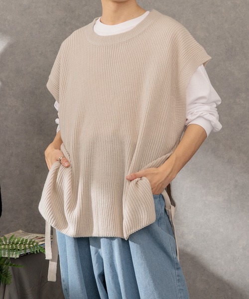 Adoon plain（アドーンプレーン）の「【Adoon plain】サイドムスビニットベスト（ベスト・メンズ・グレー/マスタード/オフホワイト/サンドベージュ/グリーン・LARGE/MEDIUM）」の6枚目の写真