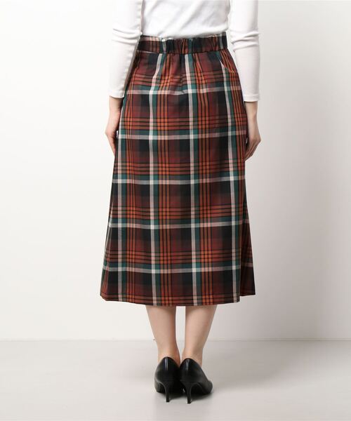 Te chichi（テチチ）の「【貴島明日香コラボ】ビッグチェックサイドバックルスカート（スカート・レディース・オレンジ/ブルー/ベージュ・MEDIUM/SMALL）」の6枚目の写真