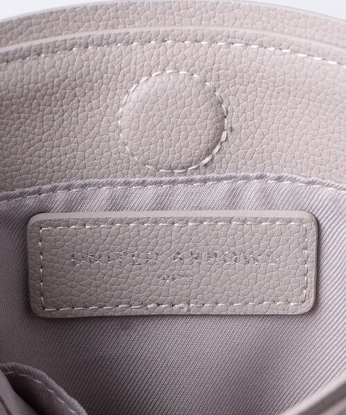 UNITED ARROWS(ユナイテッドアローズ)の「<UNITED ARROWS>マルチポーチ ショルダーバッグ(ショルダーバッグ・レディース・オリーブ/ライトグレー/ブラック・FREE)」の6枚目の写真