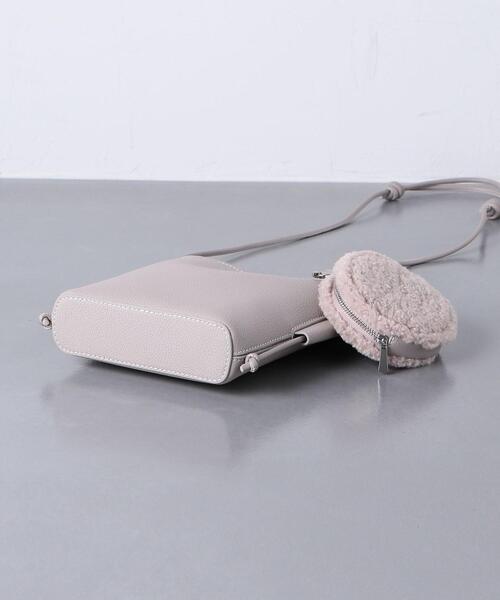 UNITED ARROWS(ユナイテッドアローズ)の「<UNITED ARROWS>マルチポーチ ショルダーバッグ(ショルダーバッグ・レディース・オリーブ/ライトグレー/ブラック・FREE)」の12枚目の写真