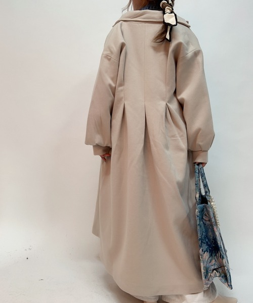 aimoha（アイモハ）の「ボリューム袖ロング丈後タックチェスターコート(裏地付き)（チェスターコート・レディース・ホワイト/ブラック/モカ/ブルー・FREE）」の15枚目の写真