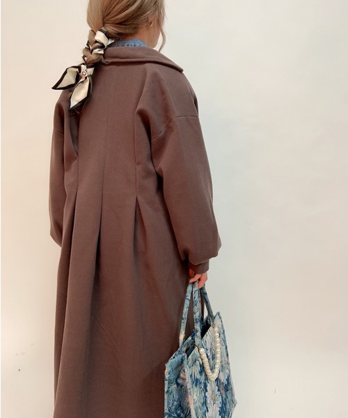 aimoha（アイモハ）の「ボリューム袖ロング丈後タックチェスターコート(裏地付き)（チェスターコート・レディース・ホワイト/ブラック/モカ/ブルー・FREE）」の7枚目の写真