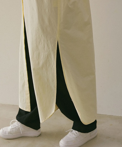 ETRE TOKYO（エトレトウキョウ）の「ロングシャツワンピース（シャツワンピース・レディース・イエロー/ホワイト/ネイビー・FREE）」の5枚目の写真