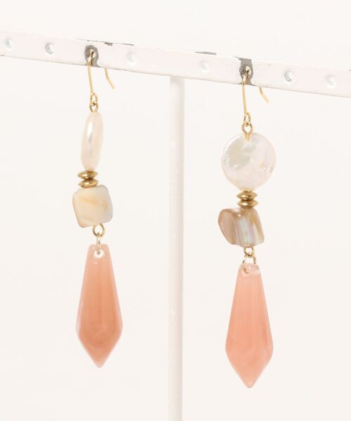 tone(トーン)の「【PetitBonheur accessories】パールと天然石(ピアス(両耳用)・レディース・ピンク・FREE)」の1枚目の写真