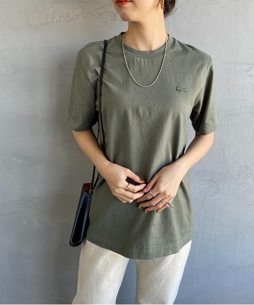 LACOSTE（ラコステ）の「[LACOSTE/ラコステ] クラシックフィット ワンポイントロゴTシャツ（Tシャツ/カットソー・レディース・オリーブ/ホワイト/ブラック/ベージュ/ネイビー・4/3/5/2）」の19枚目の写真