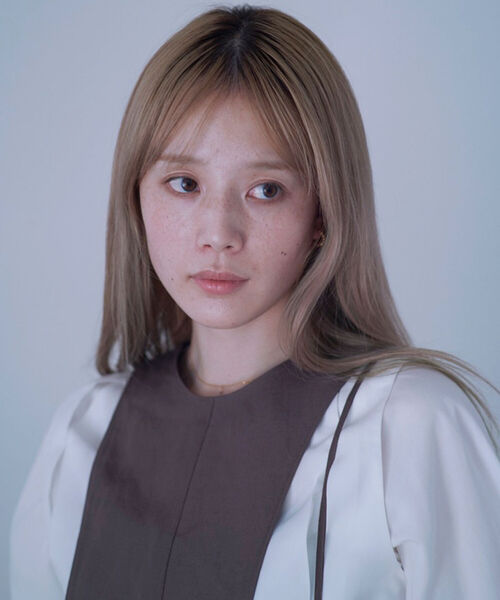 Ray BEAMS（レイビームス）の「Ray BEAMS / アシメ ストラップ サロペット（サロペット/オーバーオール・レディース・ブラック/ブラウン・1/0）」の10枚目の写真