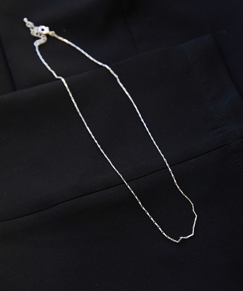 AMERICAN HOLIC（アメリカンホリック）の「【WEB限定】細チェーンネックレス（ネックレス・レディース・シルバー/ゴールド・FREE）」の3枚目の写真