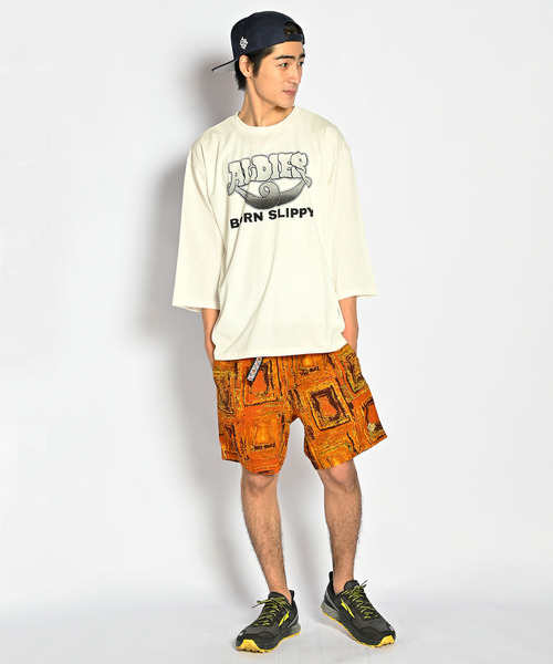ALDIES(アールディーズ)の「Born Slippy Half Sleeve T / ボーンスリッピーハーフスリーブT(Tシャツ/カットソー・メンズ・ホワイト/マルチ/ブラック・MEDIUM/LARGE/SMALL)」の15枚目の写真