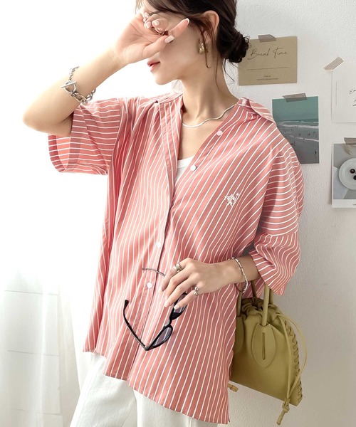 classicalelf(クラシカルエルフ)の「Happyストライプ!ワンポイント刺繍5分袖丈オーバーシャツ(シャツ/ブラウス・レディース・オレンジ/グリーン/ブルー・SMALL/MEDIUM/LARGE/X-LARGE)」の16枚目の写真