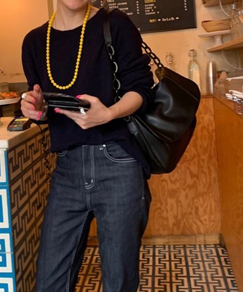 by muni:r（バイ ムニール）の「ヴィンテージボールドチェーンショルダーバッグ（ショルダーバッグ・レディース・ブラック・ONE SIZE）」の5枚目の写真