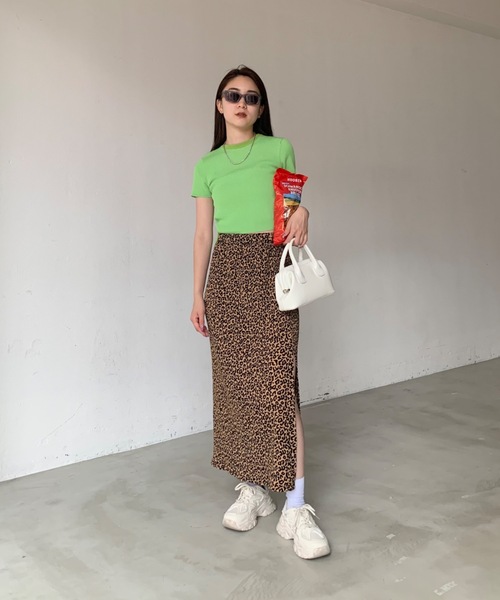 SHAGGIE（シャギー）の「スリット入りペンシルプリーツスカート（スカート・レディース・オレンジ/ブラック/ブラウン/ホワイト・FREE）」の17枚目の写真