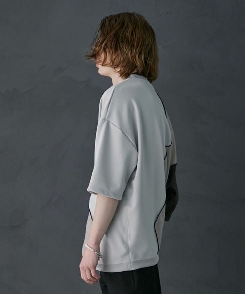 PUBLIC TOKYO（パブリックトウキョウ）の「メローダンボールキリカエTEE（Tシャツ/カットソー・メンズ・ベージュ/ダークグレー/パープル・2/1）」の10枚目の写真