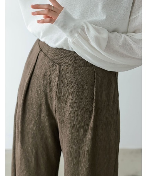 Re:EDIT（リエディ）の「楊柳プリーツウエストタックストレートパンツ（その他パンツ・レディース・オレンジ/ブルー/グレー系その他/アイボリー/ブラック/イエロー/グリーン・SHORT/MEDIUM/TALL/LARGE）」の11枚目の写真