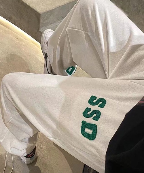 BASQUE magenta（バスクマゼンタ）の「サガラ刺繍ワイドイージートラックパンツ（その他パンツ・メンズ・ホワイト/ブラック・FREE）」の12枚目の写真