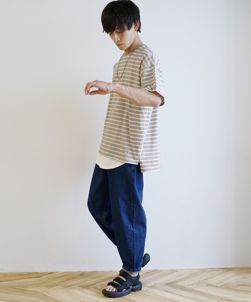 MinoriTY（マイノリティ）の「【MinoriTY】マルチボーダーオーバーサイズ半袖Tシャツ メンズ 春服 夏服 ビッグシルエット ルーズシルエット カットソー（Tシャツ/カットソー・メンズ・ネイビー×ホワイト/ベージュ/ブラック×グレー/ホワイト×ブラック・M/L）」の10枚目の写真
