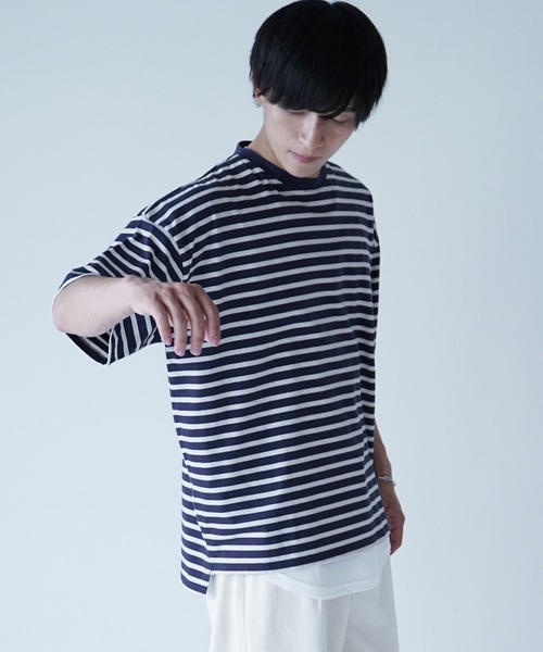 MinoriTY（マイノリティ）の「【MinoriTY】マルチボーダーオーバーサイズ半袖Tシャツ メンズ 春服 夏服 ビッグシルエット ルーズシルエット カットソー（Tシャツ/カットソー・メンズ・ネイビー×ホワイト/ベージュ/ブラック×グレー/ホワイト×ブラック・M/L）」の11枚目の写真