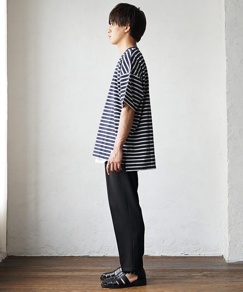 MinoriTY（マイノリティ）の「【MinoriTY】マルチボーダーオーバーサイズ半袖Tシャツ メンズ 春服 夏服 ビッグシルエット ルーズシルエット カットソー（Tシャツ/カットソー・メンズ・ネイビー×ホワイト/ベージュ/ブラック×グレー/ホワイト×ブラック・M/L）」の21枚目の写真