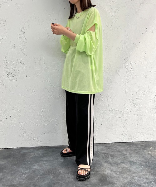 apres jour mignon（アプレジュールミニョン）の「2WAYスリーブトップス【ZOZOTOWN限定アイテム】（Tシャツ/カットソー・レディース・オレンジ/グリーン/ブラック/オフホワイト/ピンク・フリー/X-LARGE）」の22枚目の写真