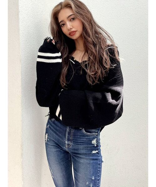 GYDA（ジェイダ）の「チルデンVネックグラインダー ニットトップス（ニット/セーター・レディース・ブラック/オフホワイト/マスタード・FREE）」の3枚目の写真