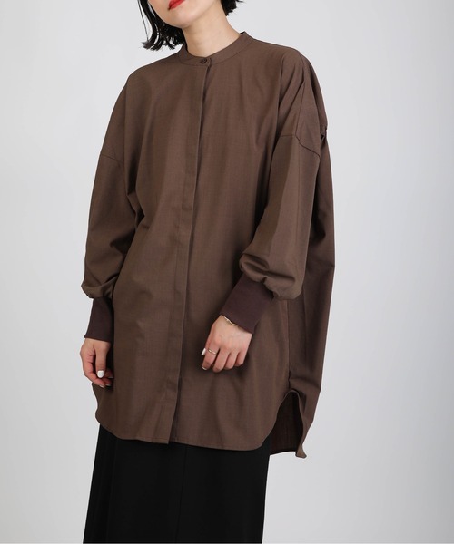 PICCIN（ピッチン）の「袖リブバックギャザーシャツ（シャツ/ブラウス・レディース・ブラック/モカ/キャメル・M）」の17枚目の写真