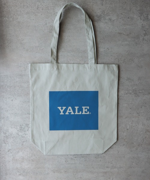 COURO（コウロ）の「YALE Logo Tote Bag ロゴプリントトートバッグ（トートバッグ・レディース・アイボリー/グレー系/スミクロ/グレー/キナリ/ネイビー・FREE）」の17枚目の写真