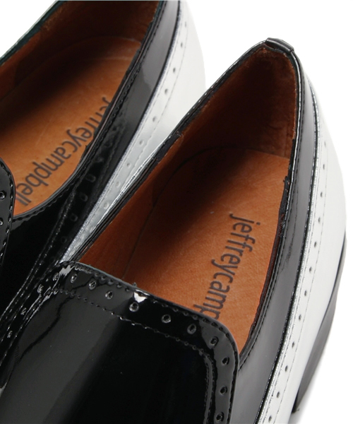 Jeffrey Campbell（ジェフリーキャンベル）の「カラーコンビオペラシューズ（その他シューズ・レディース・ホワイト×シルバー/ブラック×シルバー・38/36/37/35）」の6枚目の写真