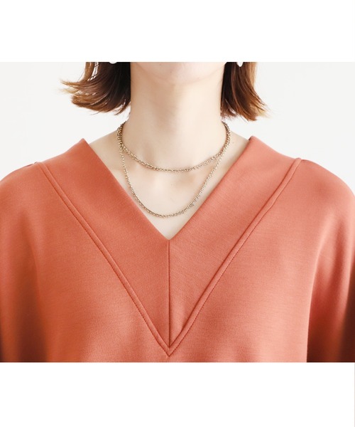 reca(レカ)の「Vネックボリュームスリーブトップス(Tシャツ/カットソー・レディース・ブラック/グレイッシュベージュ/テラコッタ・M)」の19枚目の写真