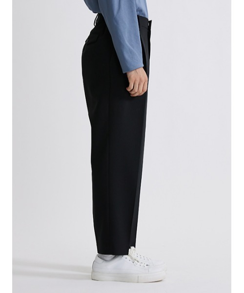 UNITED TOKYO（ユナイテッドトウキョウ）の「撥水relactionスラックス│セットアップ対応（スラックス・メンズ・ベージュ/カーキ/ブラック・1/2/3）」の9枚目の写真