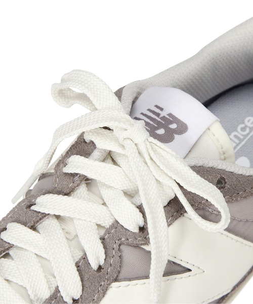 NEW BALANCE（ニューバランス）の「Ｎｅｗ　Ｂａｌａｎｃｅ　ＷＳ２３７（スニーカー・レディース・グレー/オフホワイト・23.5cm/24.0cm）」の10枚目の写真