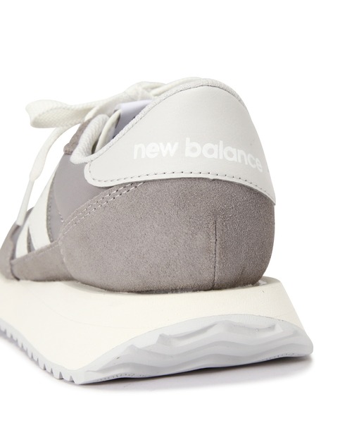 NEW BALANCE（ニューバランス）の「Ｎｅｗ　Ｂａｌａｎｃｅ　ＷＳ２３７（スニーカー・レディース・グレー/オフホワイト・23.5cm/24.0cm）」の11枚目の写真