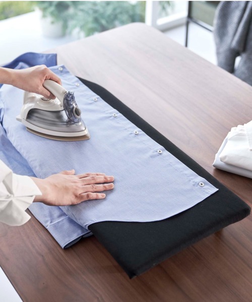 tower（タワー）の「tower（タワー）卓上脚付き 舟型アイロン台（ランドリーグッズ・レディース・ブラック/ホワイト・ONE SIZE）」の7枚目の写真